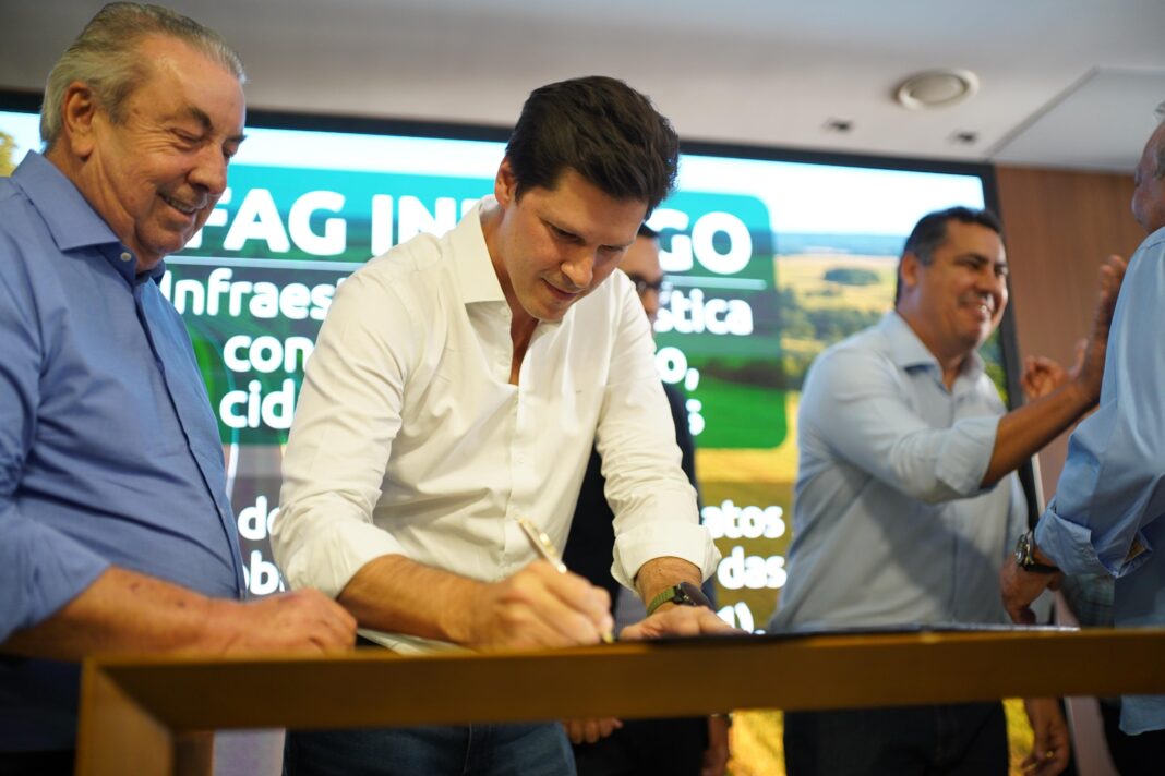 Daniel Vilela lidera início das obras das GOs 178 e 180 com investimento de R$ 268 milhões no Sudoeste goiano