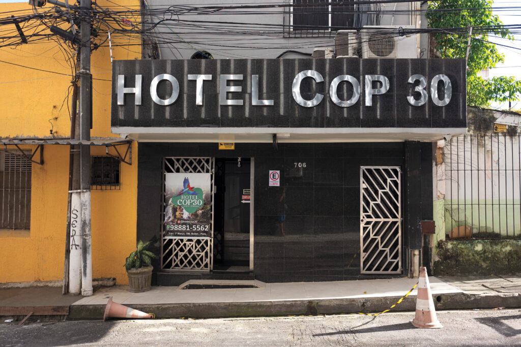 Ex-motel em Belém cobra até R$ 7 mil por diária para a COP30 e vira símbolo da crise de hospedagem