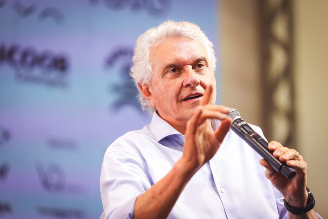 Caiado defende rigor contra o crime organizado e destaca modelo goiano de segurança no Rocas Festival, em S