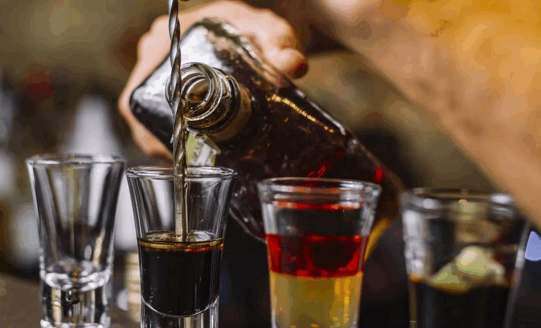 PF investiga intoxicações por metanol em São Paulo e possível distribuição em outros estados