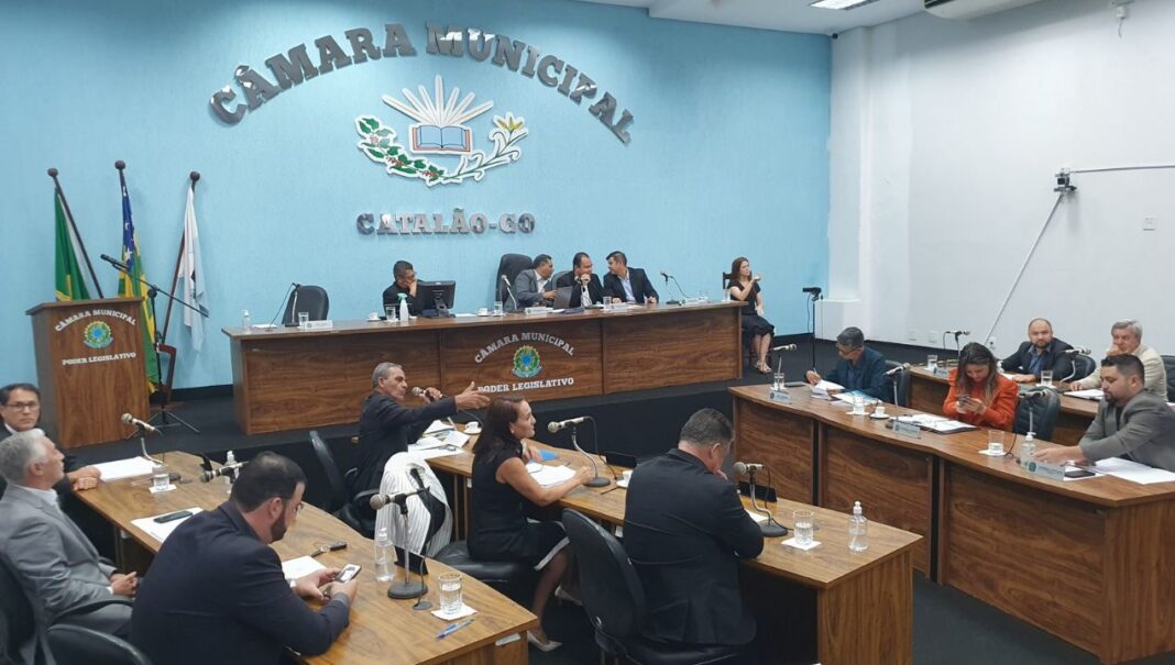 Sessões da Câmara de Catalão destacam reconhecimento a entidades e aprovação de novas propostas para a cidade